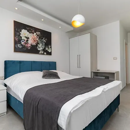 Apartament Nadija *