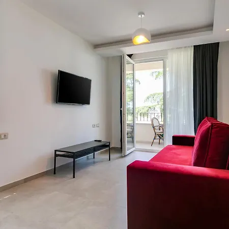 Nadija Apartament *